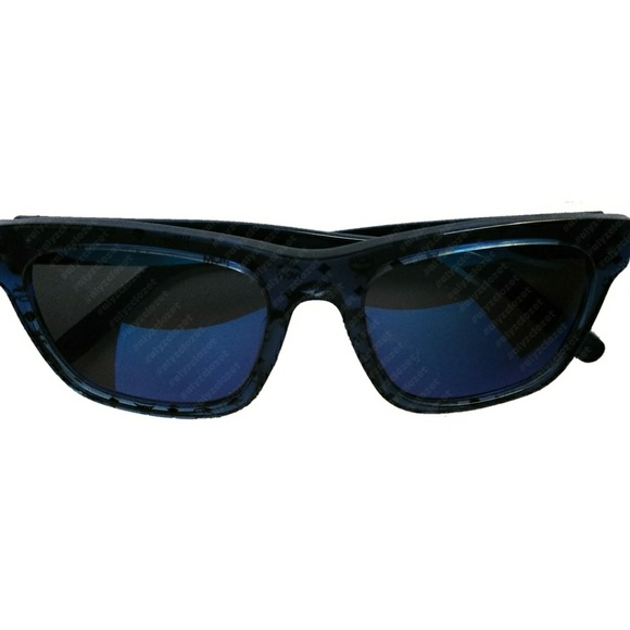 🌟NWT🌟 MCM Visetos Sunglasses - Picture 6 of 6